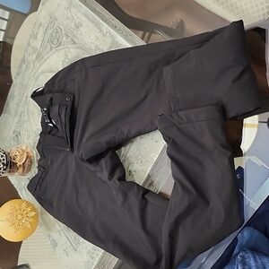 UNIQLO MEN'S INSULATED BLACK OUTDOOR MEDIUM PANTS LIKE NEW